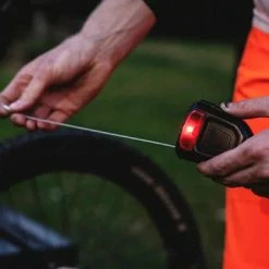 Antivol Câble Vélo Compact FLX Avec Lumière Intégrée Hiplok 10 Antivol Câble Vélo Compact FLX Avec Lumière Intégrée Hiplok -Casques vélo Soldes Magasin antivol cable velo compact flx avec lumiere integree hiplok full 3