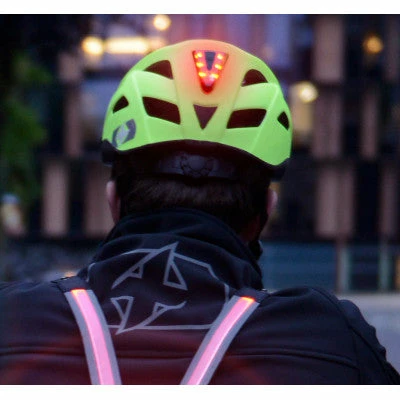 Casque De Vélo Noir à LED Arrière Intégrée Metro-V Oxford 8 Casque De Vélo Noir à LED Arrière Intégrée Metro-V Oxford – Image 6