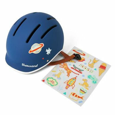 Casque Enfant Bleu Thousand Jr Avec Autocollants 6 Casque Enfant Bleu Thousand Jr Avec Autocollants – Image 4