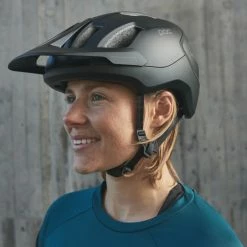 Casque VTT Et VTTAE Axion Poc -Casques vélo Soldes Magasin casque poc Axion vtt