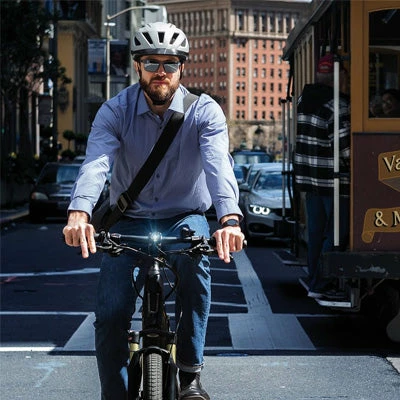 Casque Vélo Ville Jaune Fluo Pedelec 2.0 Abus Avec éclairage 7 Casque Vélo Ville Jaune Fluo Pedelec 2.0 Abus Avec éclairage – Image 5