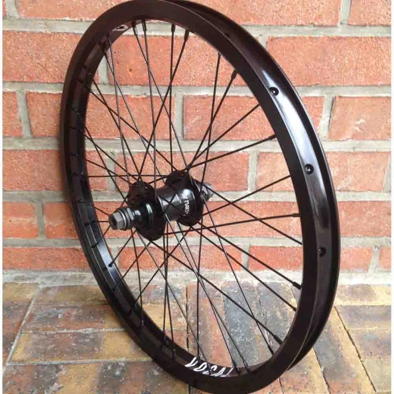 Saint Martin ROUE CUSTOM FREECOASTER STMARTIN RHD X VOCAL 3 Saint Martin ROUE CUSTOM FREECOASTER STMARTIN RHD X VOCAL