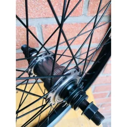 Roue Custom KHE X Demolition 20' Freecoaster Noire -Casques vélo Soldes Magasin roue custom khe x demolition 20 freecoaster noire 5